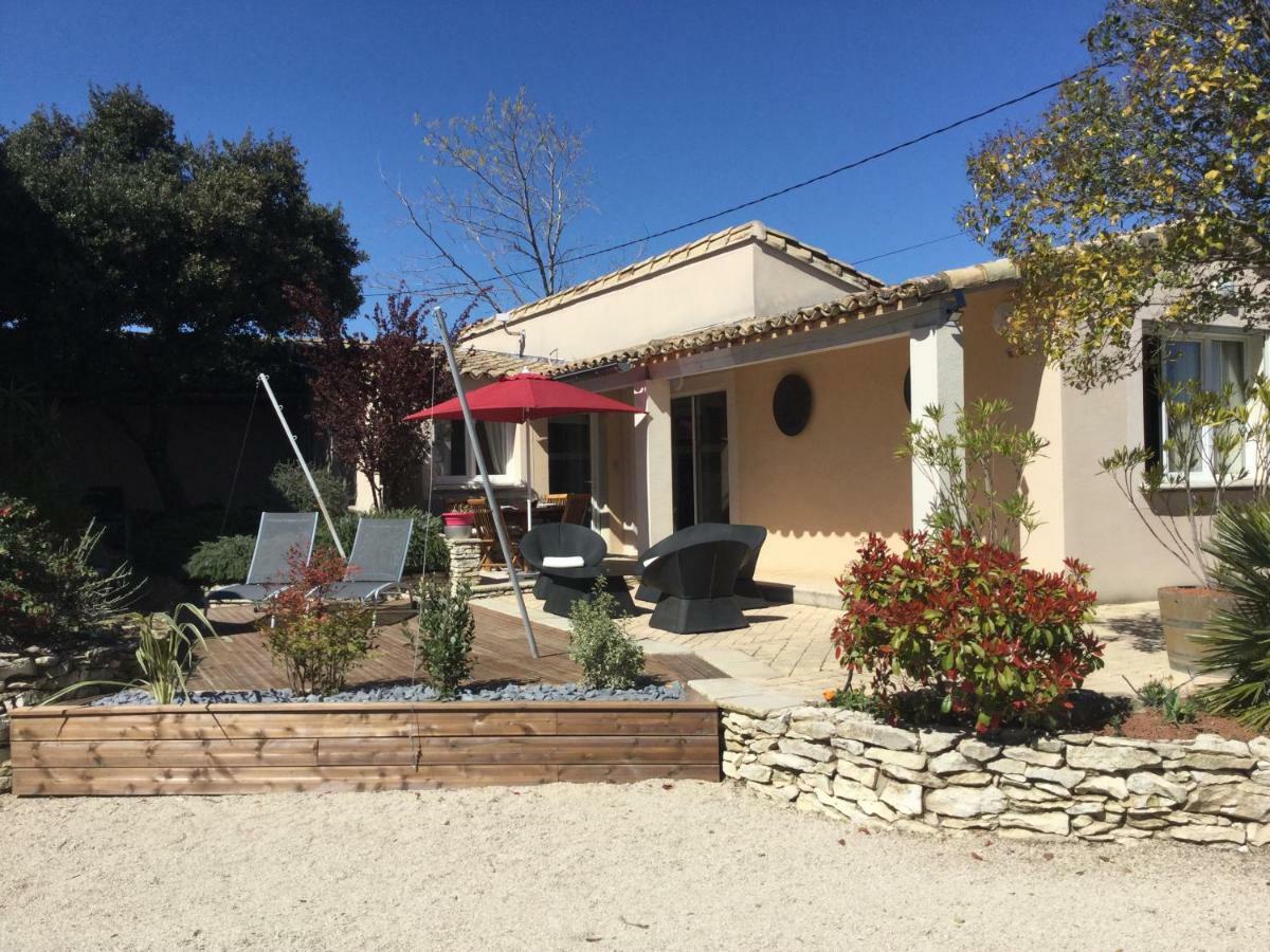 Le Jas Des Vignes Villa Lirac Exterior photo